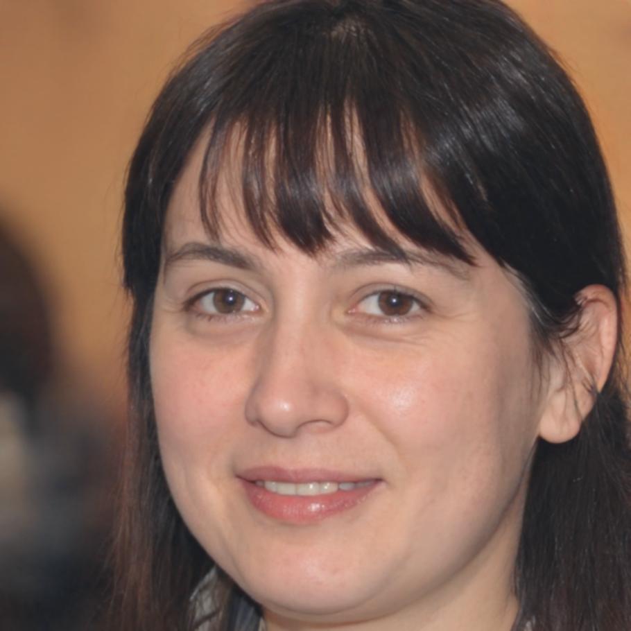 Directora Ejecutiva María González
